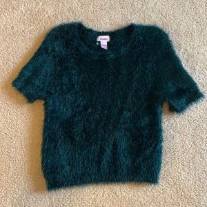 Faux fur forest green top